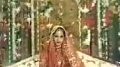 NOOR JEHAN,  Bindiya bhi chamkaegi, 144p