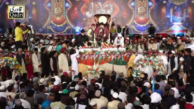 76 Alhaj Muhammad Owais Raza Qadri in Mehfil Noor Ka Samaa 2019