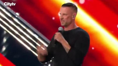 Daniel Powter Performs 'Bad Day' on the CGT Stage   Canada's Got Talent 2024