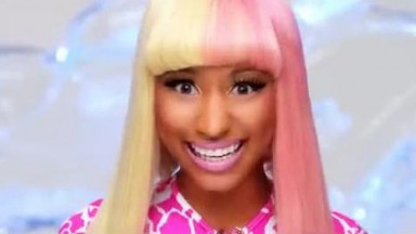 Nicki Minaj   Super Bass (Official Video)