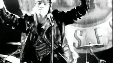 Guns N' Roses   Sweet Child O' Mine (Official Music Video)