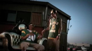Snoop Dogg &amp; Wiz Khalifa   Young, Wild and Free ft  Bruno Mars [Official Vid