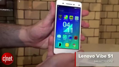 S is for selfie with the Lenovo Vibe S1