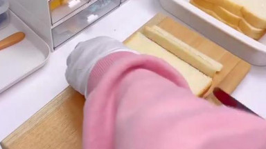 소풍 도시락   초간단 롤 샌드위치 만들기   Strawberry banana roll sandwich (ft  Minions)